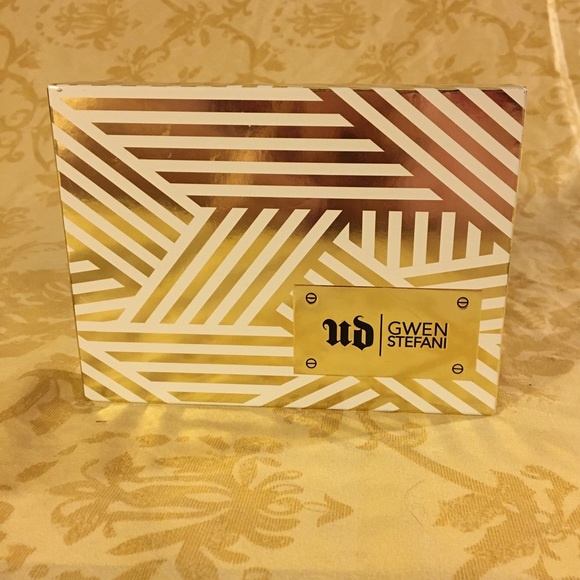 New Unused Urban Decay Gwen Stefani Palette - Picture 2 of 4
